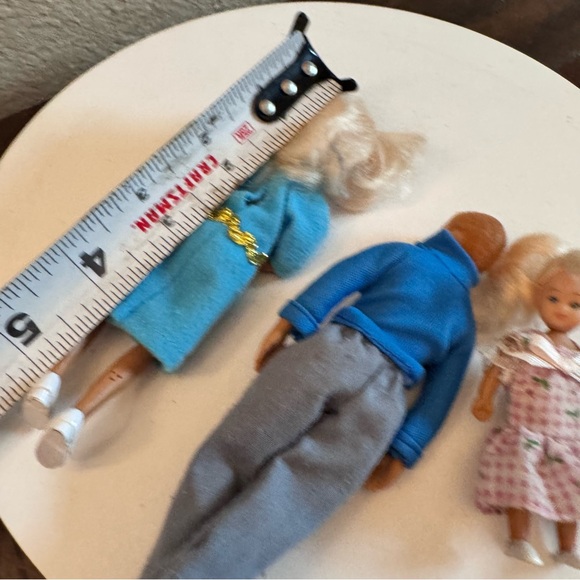 Vintage 1999 Town Square Doll House DOLLS Mom & Dad & Sister - Picture 8 of 9